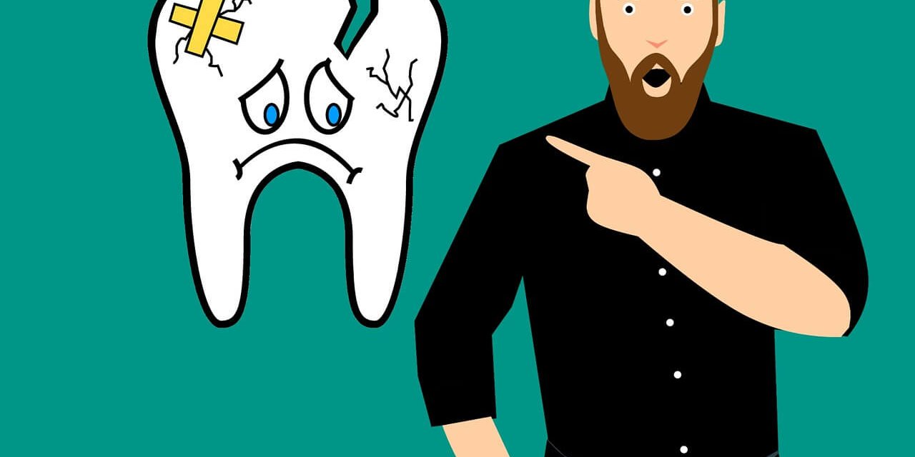 broken-tooth-3324281_1280 Man pointing to an image of a broken tooth